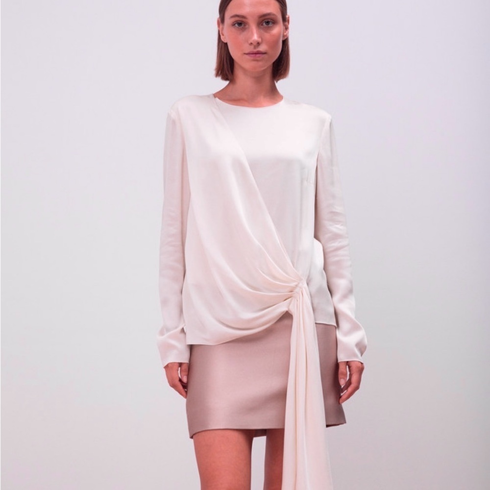Lanvin Soft Pink Blouse, Made in Italy, Slipover, Statement Tie, Luxury.